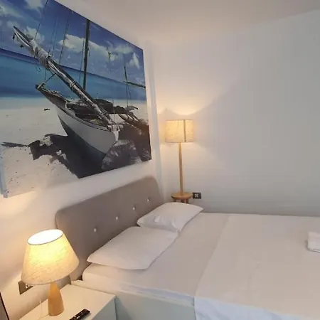 Apartament Alezzy Family Studio *